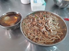 -正宗杨记普洱酸醋米线(总店)