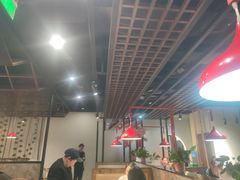 -叶派龙虾•招牌香辣蟹·海鲜(中海国际店)