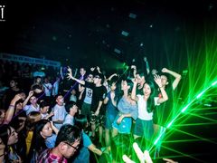 -HiIbiza酒吧