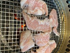 -铭牛烧肉·和牛海鲜自助(高新月牙湖店)