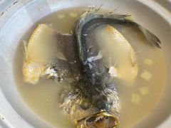 大黄鱼-万龙洲海鲜(大兴绿地缤纷城店)