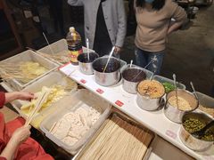 -钢管厂歆瑞源油卤串串香(春熙路太古里店)