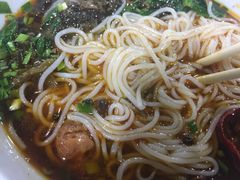 -越洋肖氏老米线(杨家坪店)
