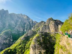 -十渡东湖港风景区
