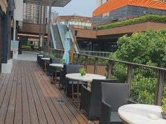 露天位-丰和日丽(瑞虹天地月亮湾店)