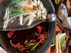 -周小明火锅(黑金冠社区店)