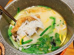 云南过桥米线-云海肴·汽锅鸡·云南菜(苏州中心店)
