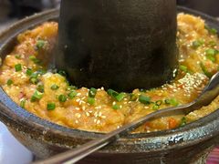 -香巴拉云南餐厅(华莱坞店)