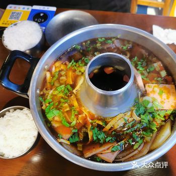 #0元玩转这座城周末去胶南玩，探的一家店，总体上还可