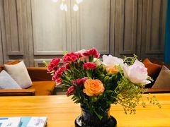 -ZING COFFEE 镜咖啡