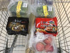 -家乐福(四元桥购物中心店)