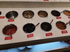 -钢管厂五区小郡肝串串香火锅(梅川路店)