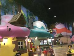 -蓝精灵乐园·世茂精灵之城主题乐园