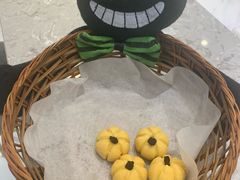 -Fridi Patisserie Cafe