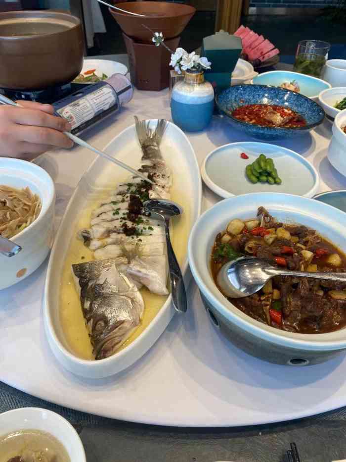 十二厨-"[薄荷]环境: 环境优美,在梅山饭店内,."-大众点评移动版