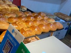 -老风味面包(燕子山路店)