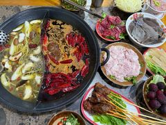 -谭记重庆老火锅(总店)