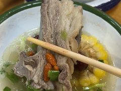 -黄小串·烤串海鲜涮牛肚(升龙广场店)