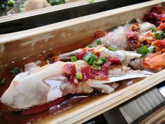 竹筒剁椒蒸鱼头-胡须哥网红竹筒菜