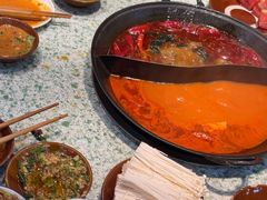 -鸿姐老火锅(花园路店)