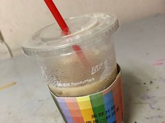 -全家便利店(上海南站站店)