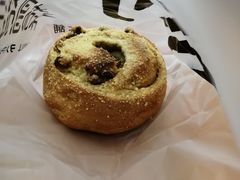 -焙丽拾光(麦凯乐直营店)