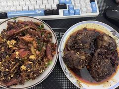-老黄记手撕烤兔(玉林街店)