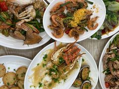 -红月湾海鲜饭店•沙滩海景(双月湾店)
