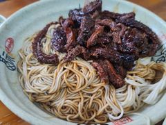 半肚半肉面-旺泉餐饮店·清真牛肉面馆