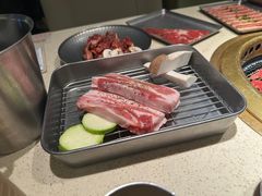 -蚂蚁洞·烤肉大营地(上海静安大悦城店)