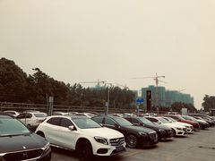 -上海汇之星奔驰4S店(浦东新店)