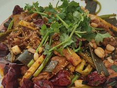 -拿渡·水煮鱼麻辣香锅(王府井奥莱·香江小镇店)
