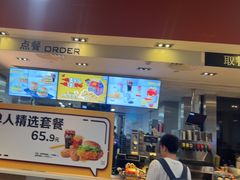 -麦当劳(汉口火车站候车室店)