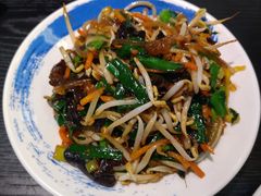 珍馐酱爆六合菜-满园烤鸭·春饼(沈北万达店)