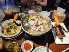 -全牛匠·乐山跷脚牛肉(西单华威约饭街店)