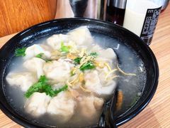 精肉小馄饨-小杨生煎(香港名都店)