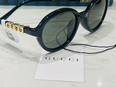 -YI OPTICAL 奕镜·蔡司战略合作店(长宁来福士店)