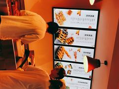 -老谢野馄饨(延安路店)