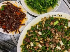 -江湖黑大兔(杨家坪店)