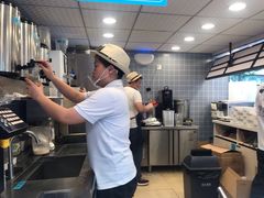 -华言豆腐鲜奶茶(杨家坪店)
