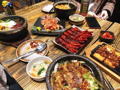 -花食间餐吧(远大购物中心群力店)