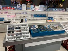 -宝岛眼镜·蔡司·依视路·青少儿近视防控验配中心(西市城购物中心店)