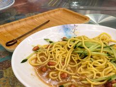 -乡村馕坑肉·烧烤·新疆菜·本地人更爱吃(阿勒泰首店)