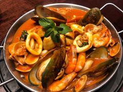 -港丽餐厅(高德置地店)