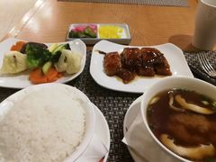-国宾酒店-花园咖啡自助餐厅(北营房中街店)