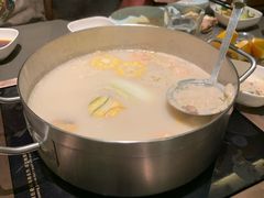 -捞王锅物料理(上海世茂广场店)