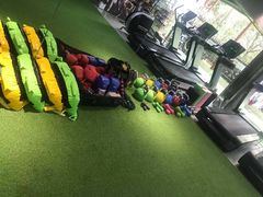 -征成健身连锁私教工作室(九公里店)
