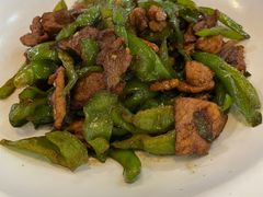 -阿瓦山寨·湘菜现炒·剁椒鱼头王(咸阳总店)