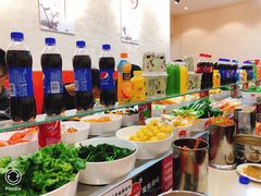 自助取餐区-烫煮风旋转涮吧自助小火锅(洪楼大润发店)