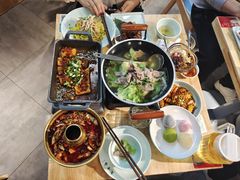 -全牛匠·乐山跷脚牛肉(新中关店)